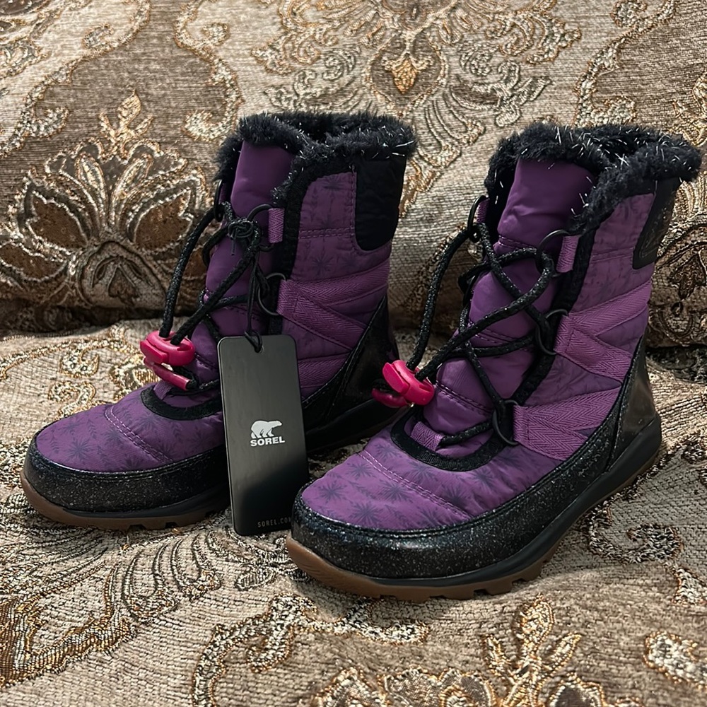 Sorel Disney Frozen boots 12